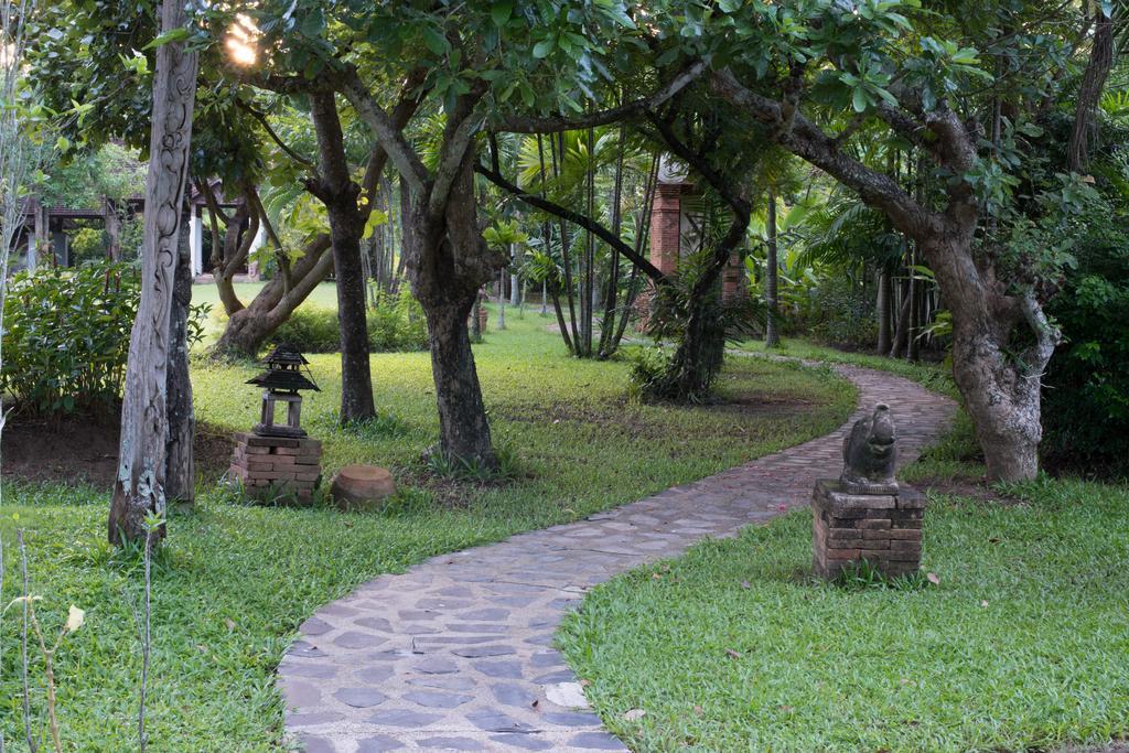 Taladya Homestay เชียงใหม่ ภายนอก รูปภาพ